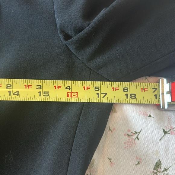 Armani black blazer - Picture 9 of 10